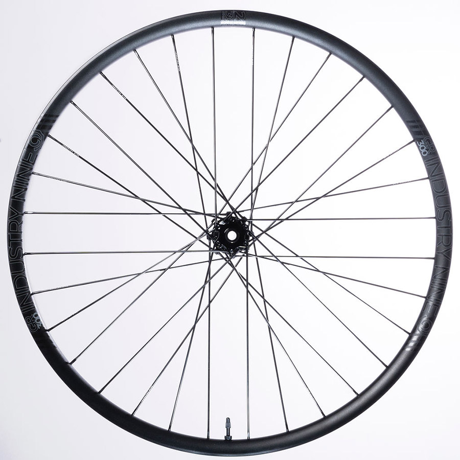 Industry-Nine--Front-Wheel--Tubeless-Ready_FTWH1195_Bicycle-Front-Wheel